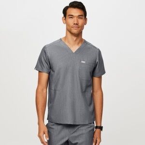 Figs Men’s Technical Collection Scrub Top